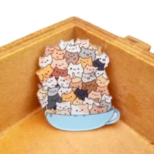 1 шт. милый мультфильм сложенный Кот акриловая брошь для женщин значок значки на рюкзаке броши значки с животными подарок для детей