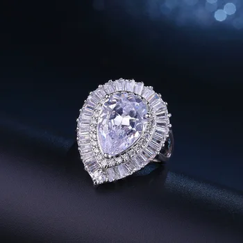 

2019 Hot Sale Fashion Beautiful Crystal white color Ring Jewelry for woman Quality can Water Ring For Women gift