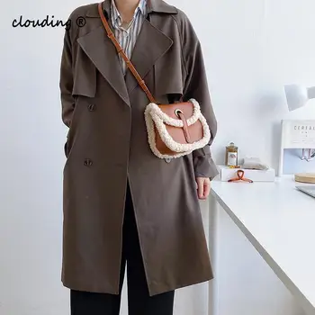 

Lamb Hair Saddle Bag for Women Autumn / Winter 2020 New Fashion Retro One Shoulder Diagonal Straddle Bag