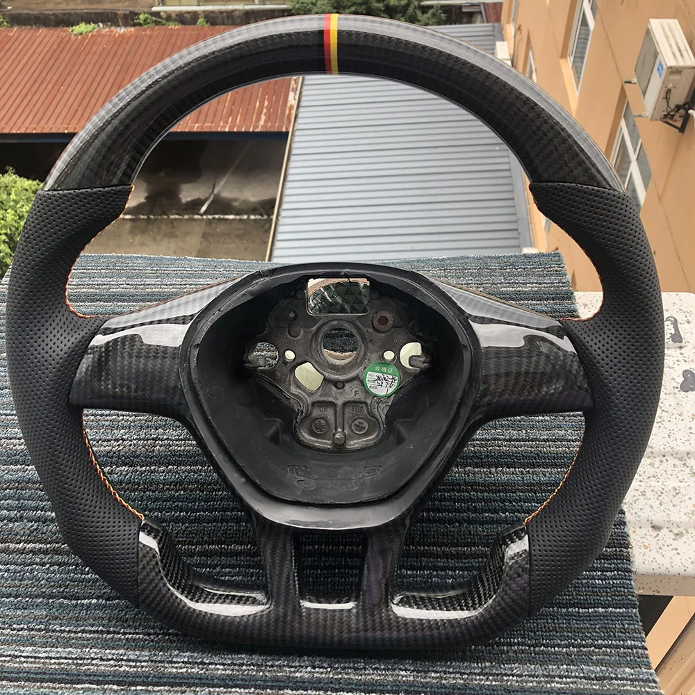 

Carbon fiber steering wheel For Volkswagen Golf 7 modified MK7 2015 2016