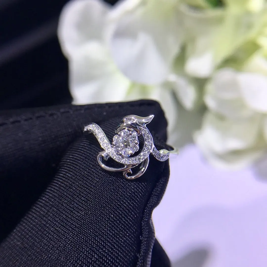 Рисунок 2 - Кольцо из чистого золота с натуральным бриллиантом