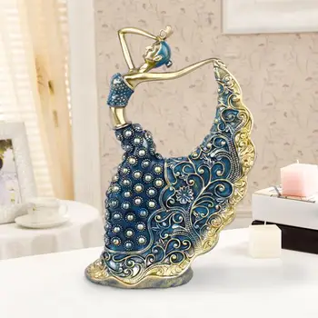

Lovely Peacock Dance Girl Resin Model Figurine Ornament Craft Home Decoration A excellent decoration for your interior model.