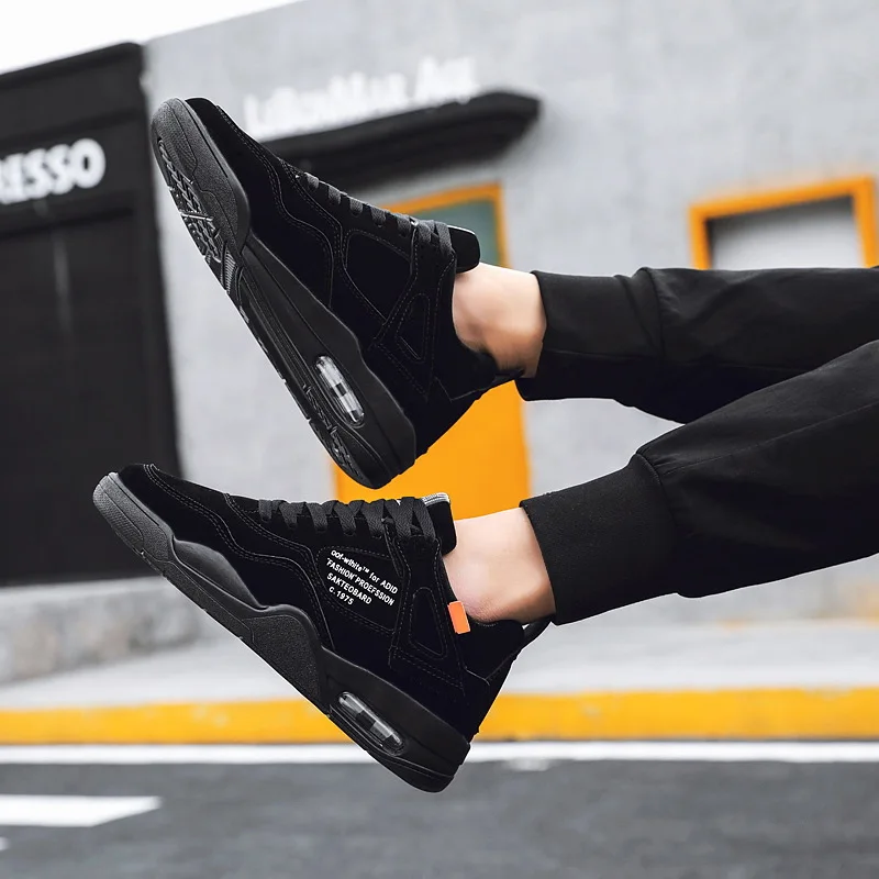 Мужские кроссовки на шнуровке большие размеры повседневные вулканизированной