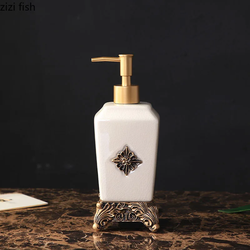 Classical Ceramic Bathroom Set Portable Soap Dispenser Toothbrush Holder Mouthwash Cup Resin Base High Quality Bath Supplies