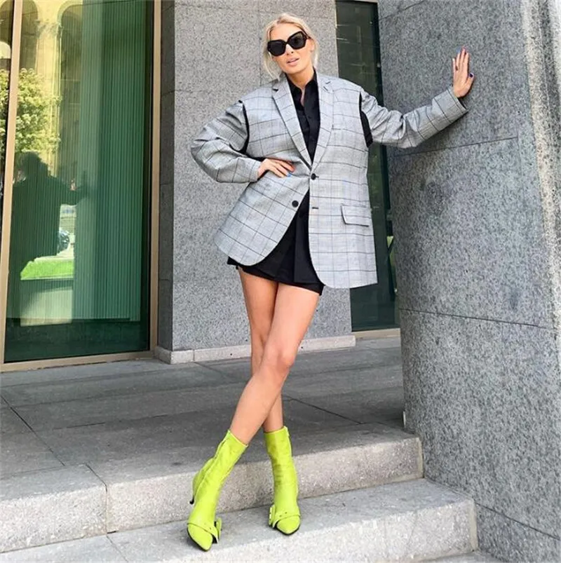 Kendall/Стильные флуоресцентные зеленые хипстерские ботиночки; женская обувь; сезон осень года; эластичные ботильоны с острым носком и пряжкой на каблуке «рюмочка»