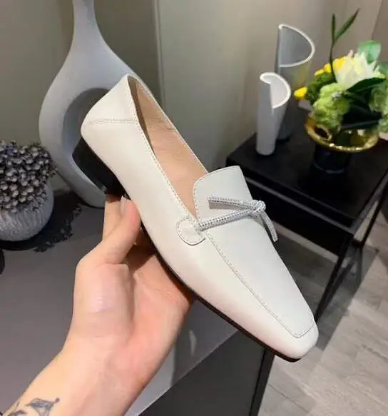 flat shoes branded