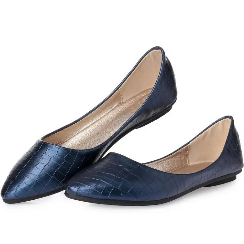 

2019 New Women Flat Shoes Loafers Slip On Ballerina Pointed Toe Shoes Moccasins Shallow Single Office Soft Leather lady Footwear
