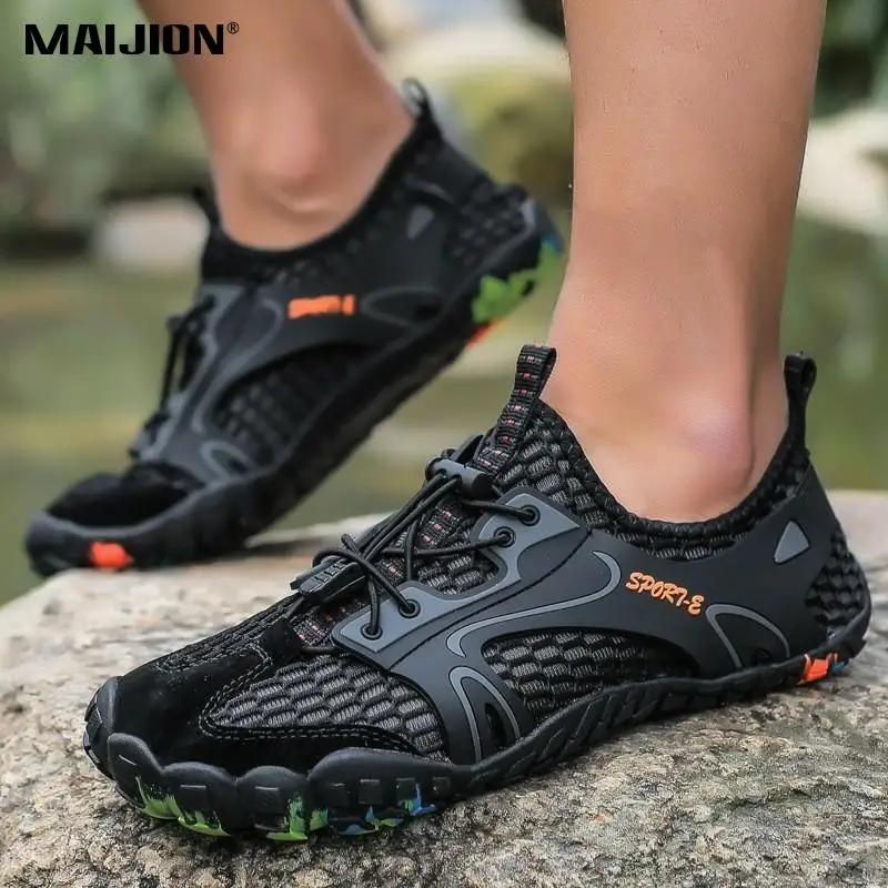 Кроссовки мужские для активного отдыха дышащие Нескользящие быстросохнущие