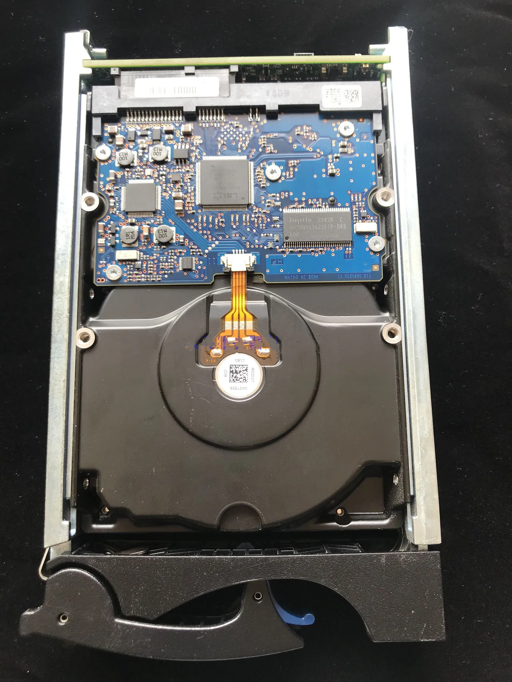 

Для 005049240 VMX-SA07-020 2T SATA-FC VMX series