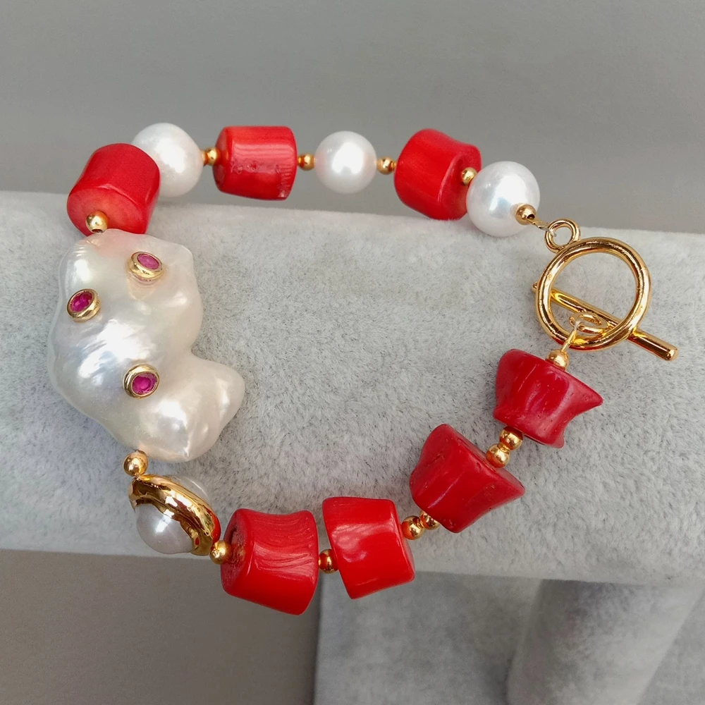 【AEKKI】Holy Coral Bracelet〜コーラルブレスレット★韓国発 AEKKI(エッキ) ブレスレット(レディース) - 海外通販のBUYMA