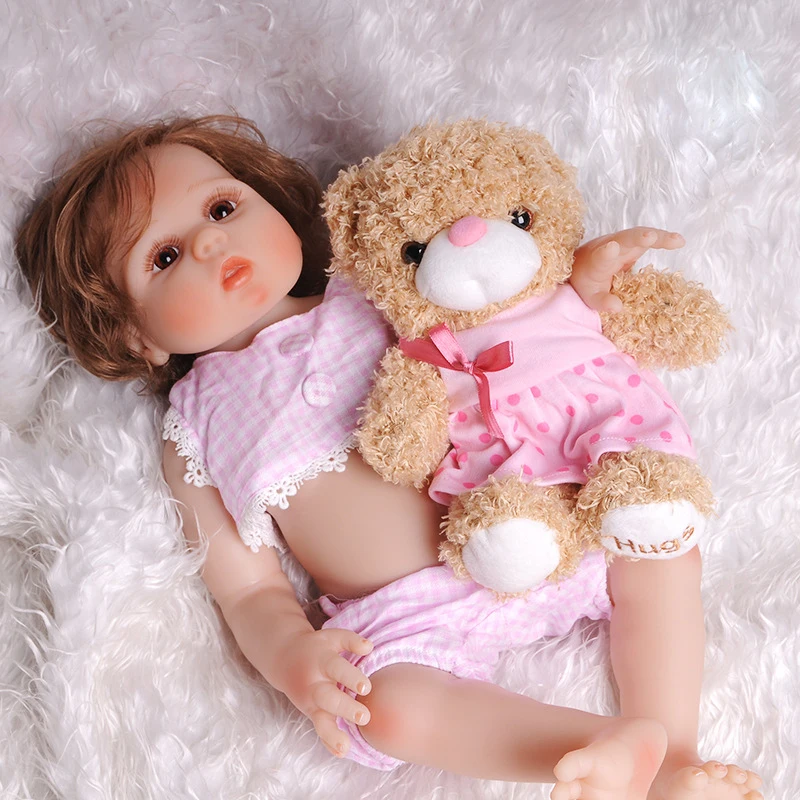 12108639945_1966150071