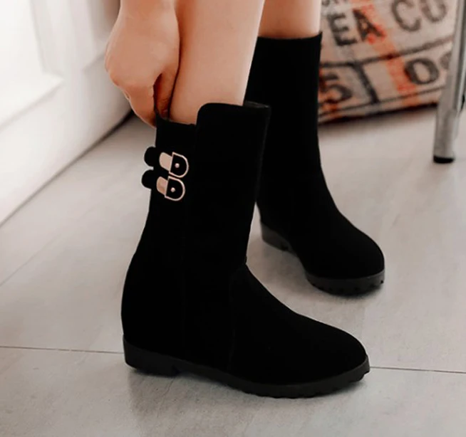 

European Flock Ankle Boots Rounded-Toe Ladies Sweet Style Buckle Strap Shoes Winter Women Fashion Height Increasing Insoles
