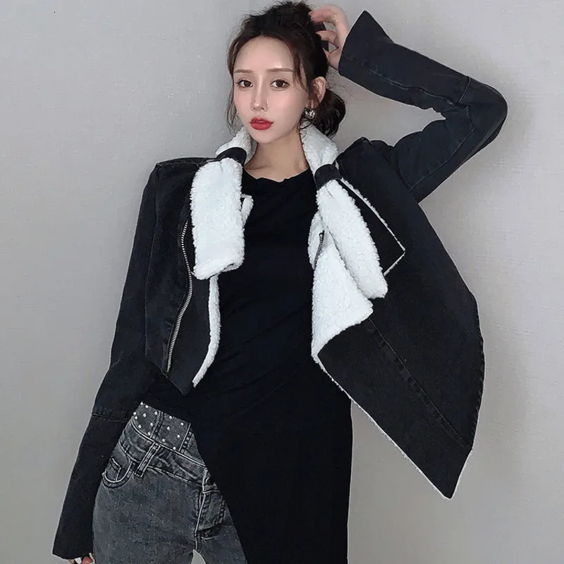 

LANMREM 2020 Denim Jacket Female Lamb Fur Collar Short Paragraph Winter New Plus Velvet Korean Long-sleeved Coat PC297