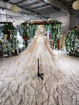 

Luxurious Brida Wedding Veils Bridal Cape Hat Hoodie Veils Long Train