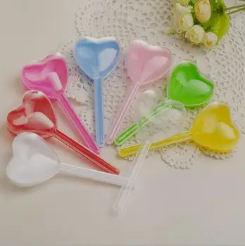 

24pcs Transparent Candy Boxes Sweet Plastic Heart Shaped Case Storage Container Colorful Party Wedding Candy Box