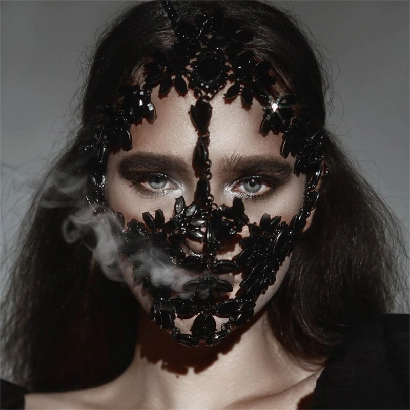Fashion luxury mysterious black zircon mask women's sexy full face mask jewelry makeup ball crystal mask face accessories wholes