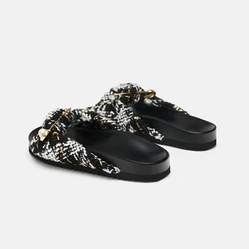 

2020 Flat Ladies Sandals and Slippers New Floral Open Toe Wild Outer Wear Slippers for Women