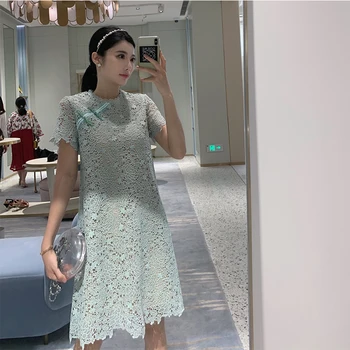 

2020 New Women's Buckle Lace Crochet Cheongsam style Hollow Out Short Sleeve O-neck Mini Dress