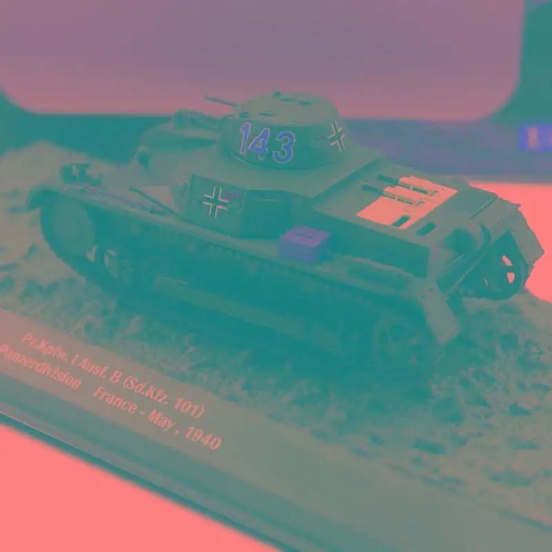 PZ KPFW I AUSF B SD KFZ 101 7 PANZERDIVISION Франция-май 1940 1/43 литой бак