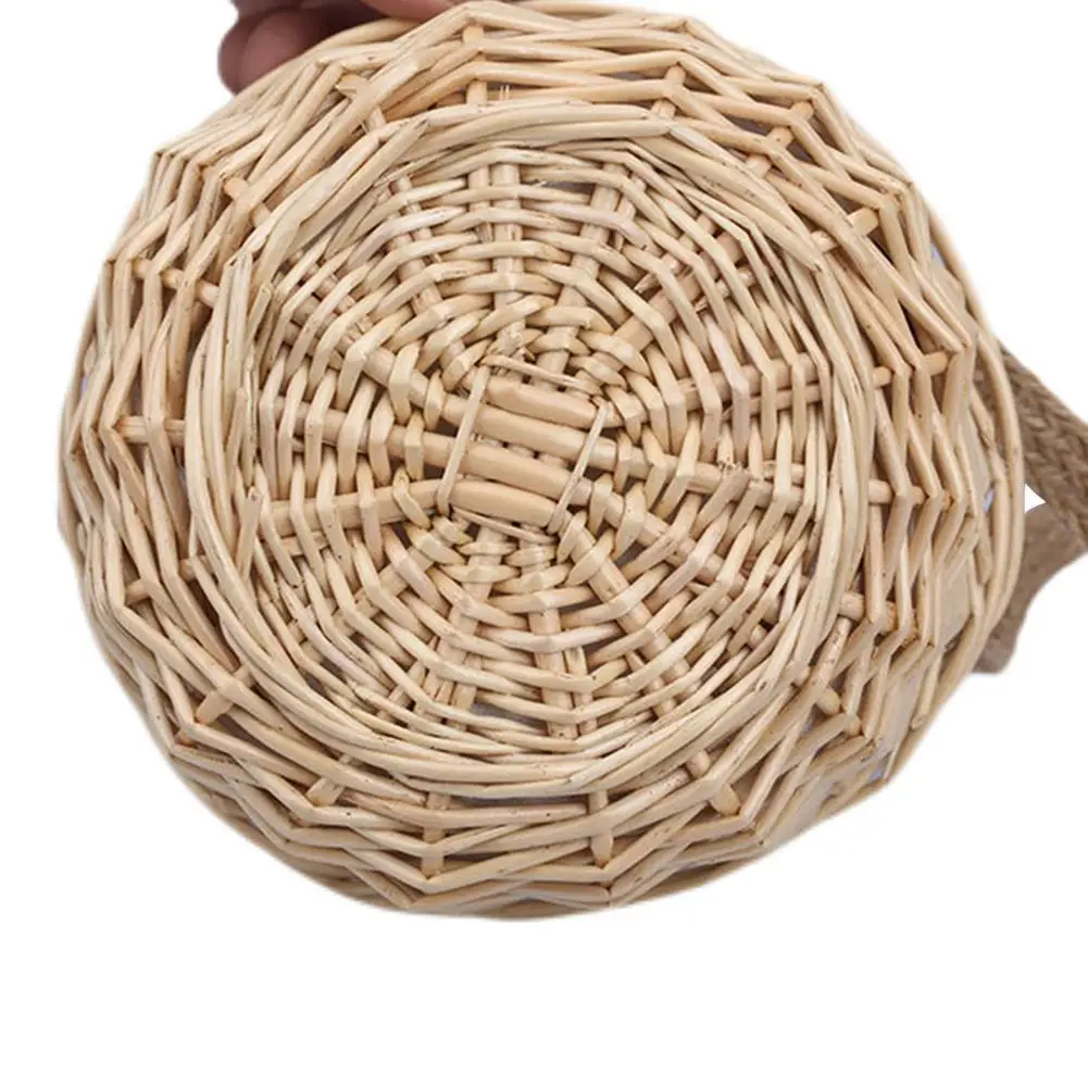 Wicker Bag Rattan Crossbody Bags For Women Small Wicker Basket Summer Beach Bag With Cotton Pocket Handmade Shoulder Straw Bag