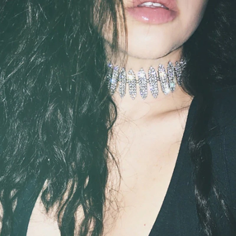 

2020 Statement New Trendy Rhinestone Choker Necklace Women Fashion Collar Chunky Crystal Chokers Maxi Party Jewelry Gift