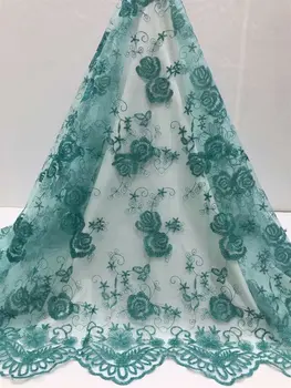 

African Lace Fabric 2019 High Quality Lace 3D Flower Lace Fabric Beautiful Applique gold line Lace For Nigerian Wedding Dress