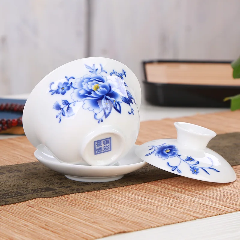 High grade white porcelain Gaiwan ceramic tea set Sancai cover bowl blue and white tea set bowl 150ml