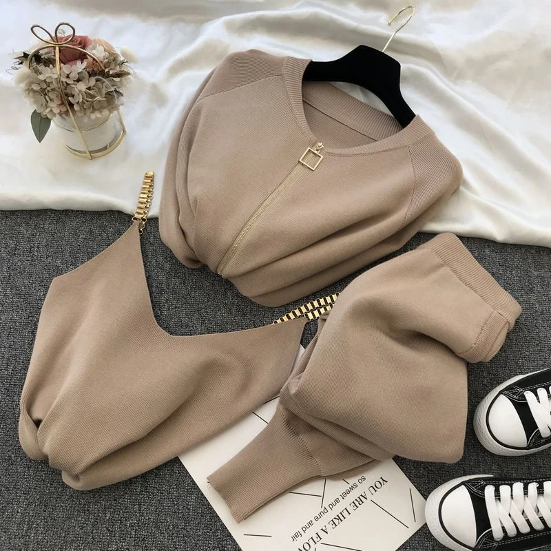

2020 autumn Knitted sweater suit casual new product temperament chain vest knitted jacket + elastic pants three-piece sets TZ423