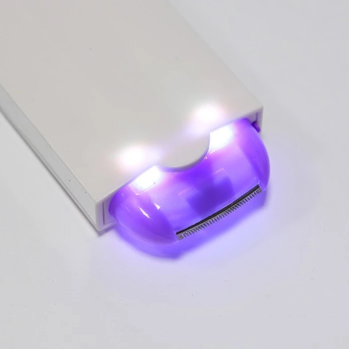 Депилятор электрический женский LuazON LEP 10 LED подсветка 2 насадки белый