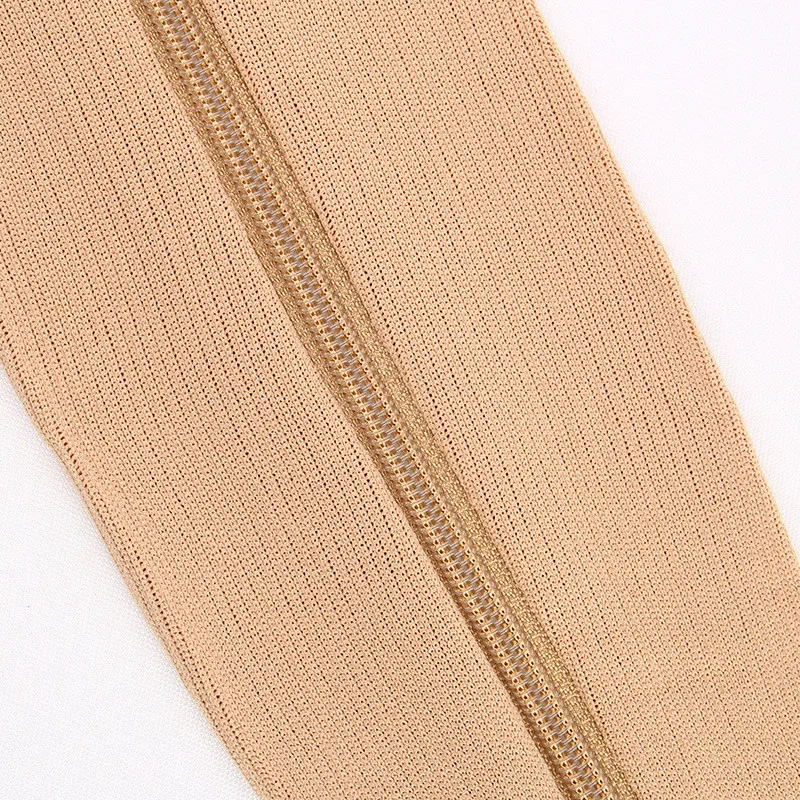 10776906422_1310673166