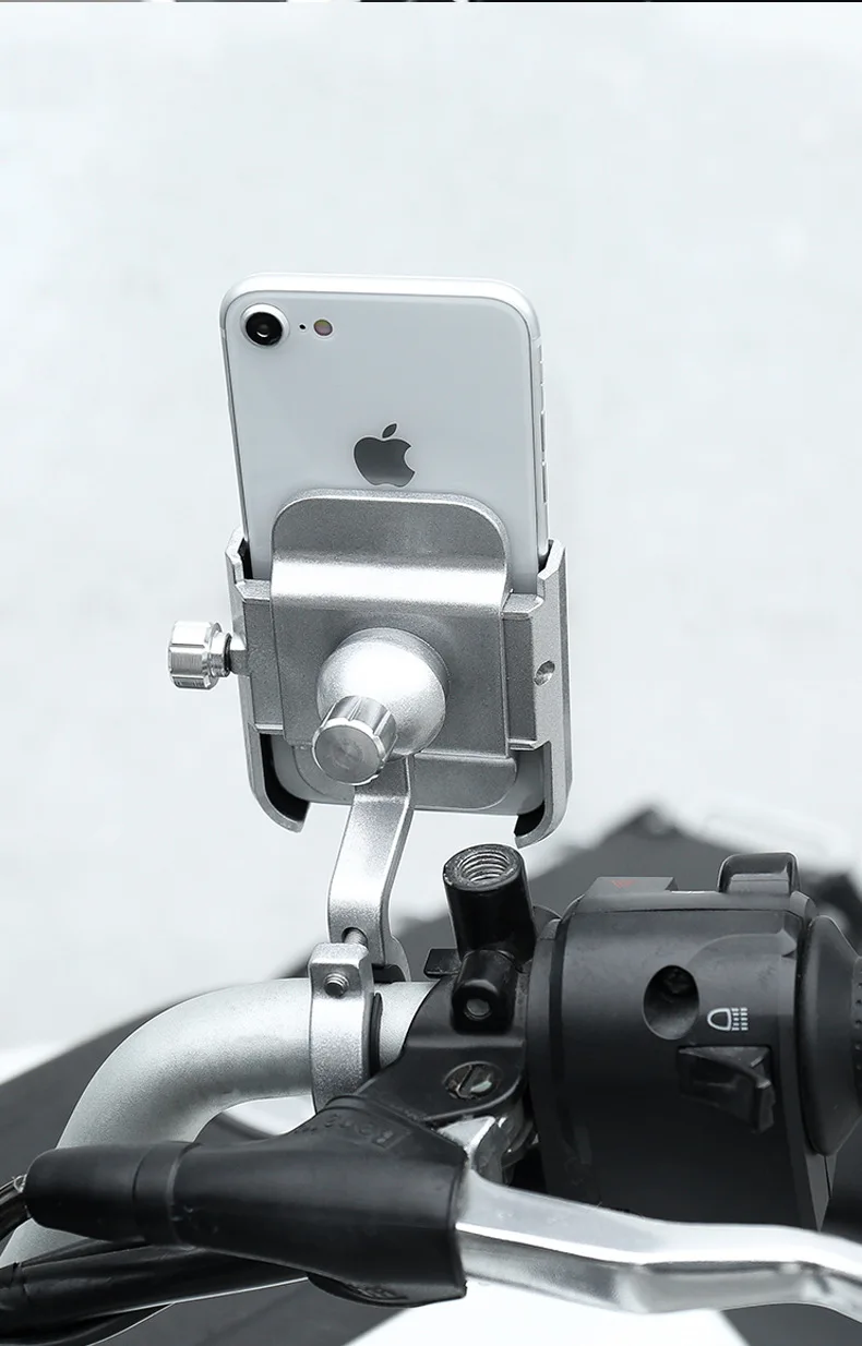 14446198244_1308850216