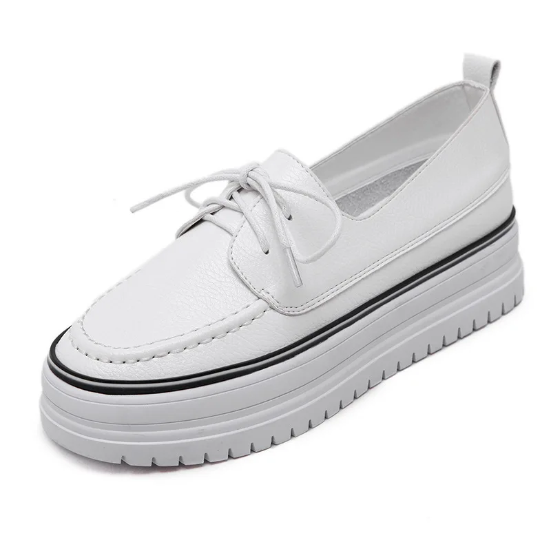 

2019 Women Shoes Round Toe Clogs Platform Casual Female Sneakers Modis Dress Nurse New Small Summer Creepers Cute Leisure