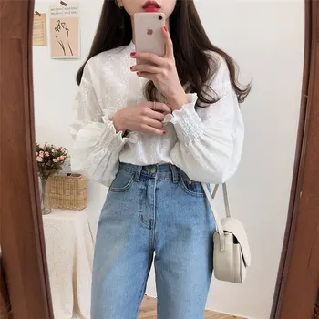 

Alien Kitty Hot Hollow Out Gentle Lace Brief Ruffles 2020 Sweet Casual All-Match Stylish Chic Fresh White Large Size Blouses