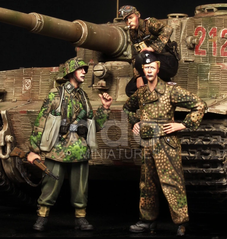1/35 Resin Model Figure GK，World War II military theme (Excluding vehicles) Unassembled and unpainted kit