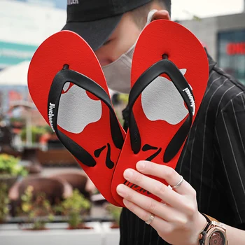 

2020 New Arrival Indoor Slippers Summer Red Black Men's Slippers High Quality Beach Sandals Non-slip Casual Shoes Wholesale