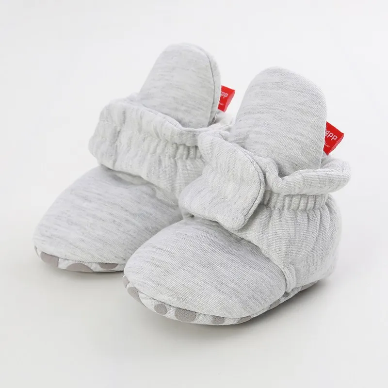Детские ботиночки с мягкой подошвой для маленьких девочек; зимние ботинки для новорожденных; нескользящая зимняя теплая обувь унисекс со звездами для детей 0-18 месяцев - Цвет: WB054QH