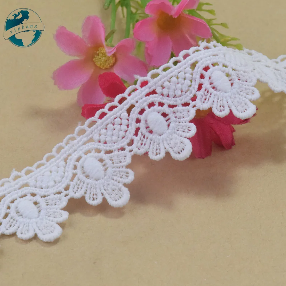 3cm weiße Polyester Stickerei Spitze Französisch Band Stoff Guipure DIY Borten Kett strick Näh zubehör Puppen kleid #4287 – Detail 5