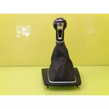 

3R0711113A TRIM LEVER CHANGE SEAT EXEO SALOON (3R2)