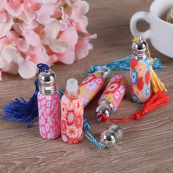 

4pcs *6ml Mini Portable Empty Glass Perfume Essential Oil Bottle Roll On Roller Soft Clay Random Durable флакончики для духов