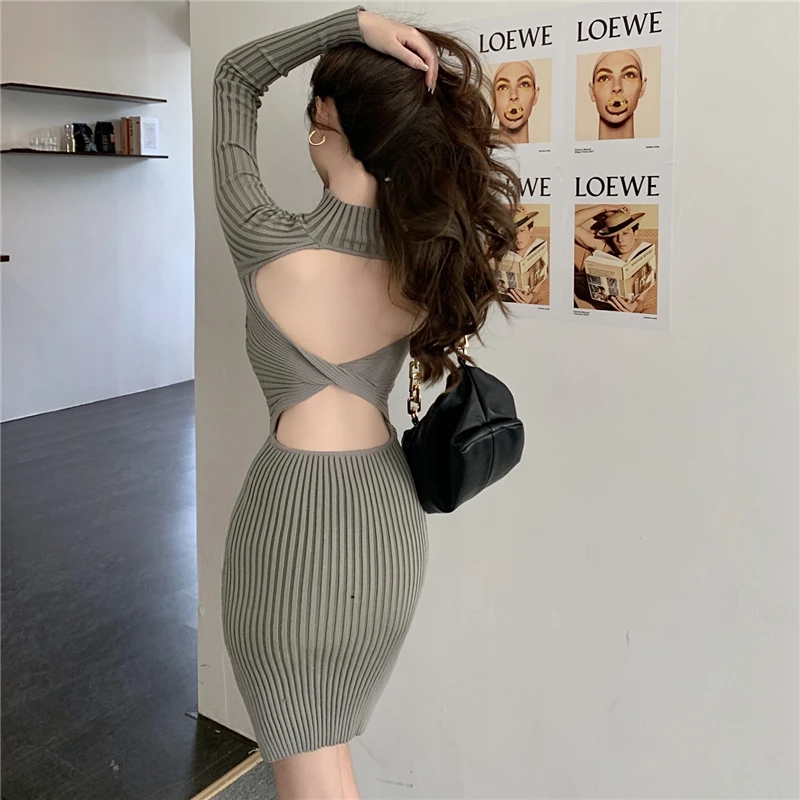 Fashion Design Sexy Backless Waist Show Thin Temperament High Collar Buttock Bottom Knitted Dress Women Autumn Winter