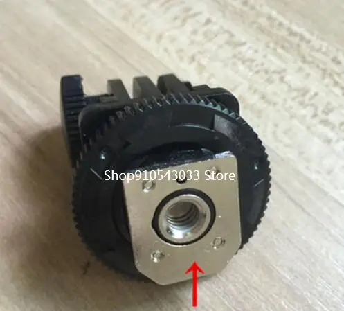 

metal hot shoe base for Yongnuo LED accessories YN-160 160S 160II YN300 II video light