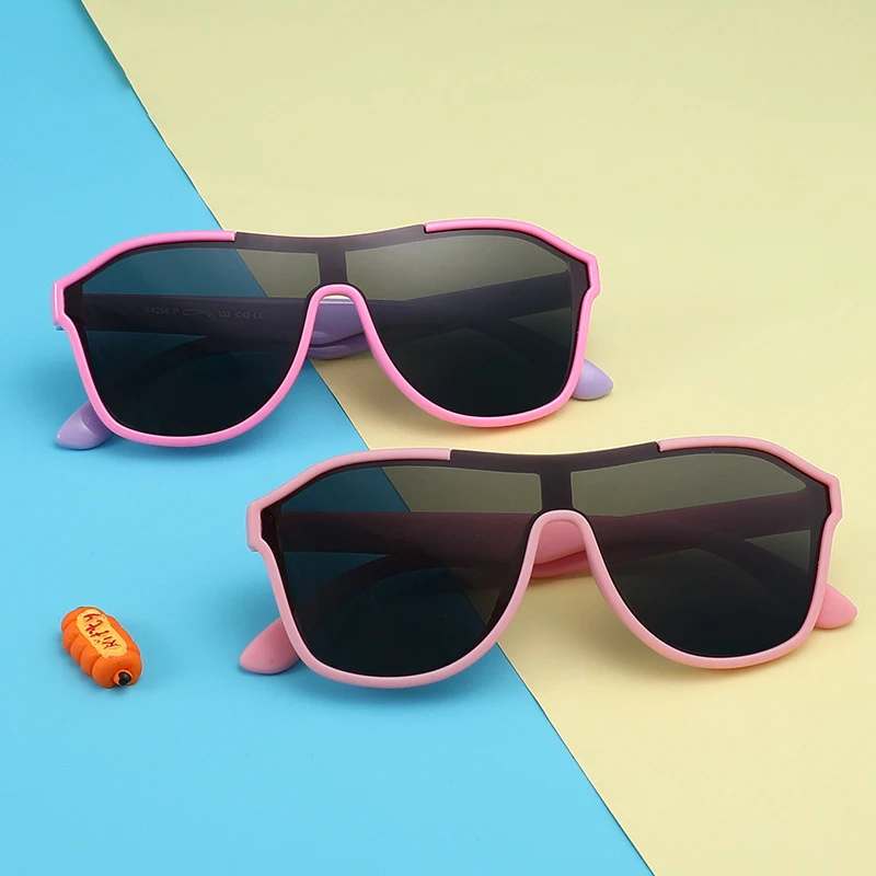 Children Sunglasses Boys Girls Kid Shades Bright Lens Polarized UV400 Protection Stylish Fashion Eyewear Baby Outdoor S8296