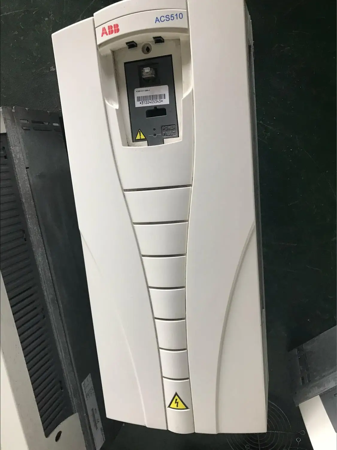 ACS510-01-038A-4 380 кВт в используется один, инвертор, хорошая работа