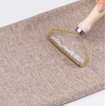 

YEZI Portable Lint Remover Clothes Fuzz Fabric Shaver Brush Tool Power-Free Fluff Removing Roller for Sweater Woven Coat