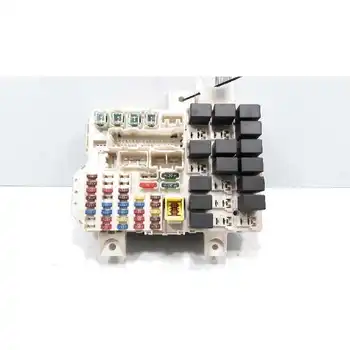 

5WK45107 Case Relays/Fuses Mitsubishi Colt Saloon 5 (z30a) 1.3 Atlantis