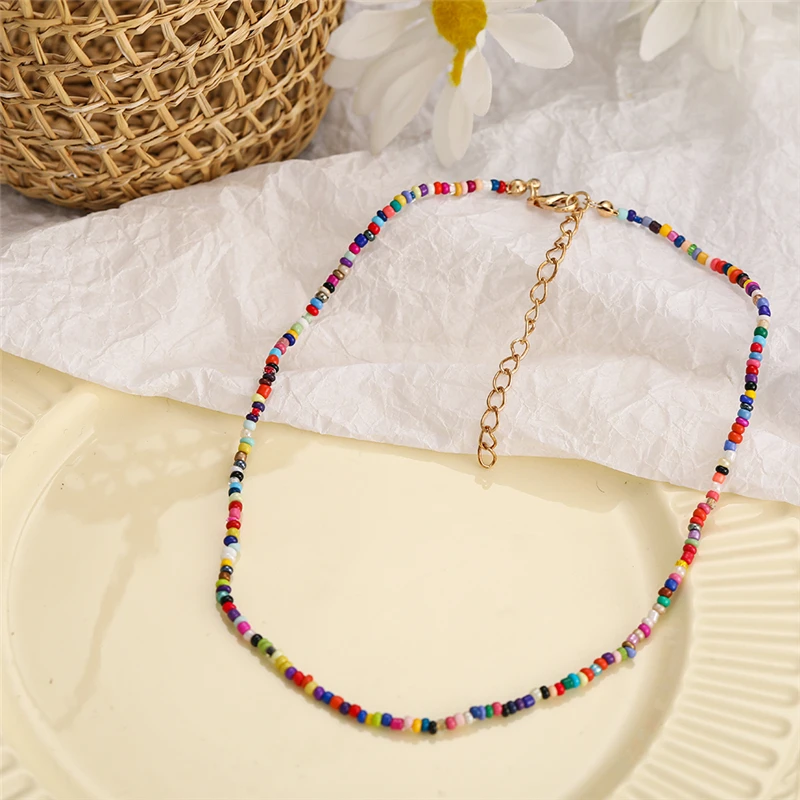 2021 New Lovely Daisy Flower Colorful Beads Pearl Clavicle Choker Necklace for Women Girls Spring Summer Jewelry Wholesale 