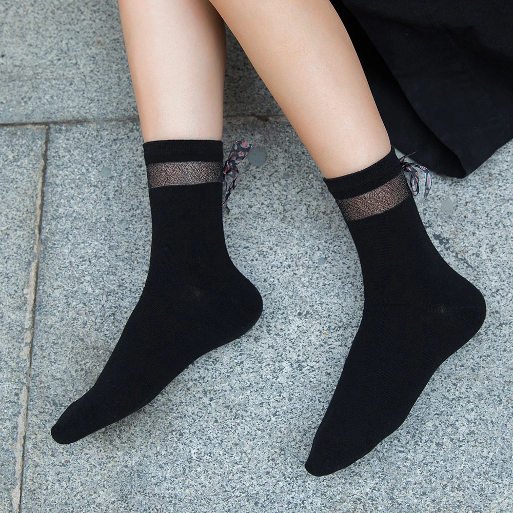 Женские носки с бантом и леопардовым принтом; сезон осень-зима; модные хлопковые теплые носки средней длины в японском стиле; повседневные носки для путешествий