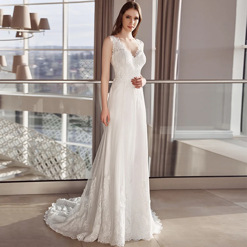 

Modest V-Neck Tulle Wedding Dresses 2023 Ladies Charming Appliques Lace Sleeveless Court Train Beach Bridal Gowns with Open Back