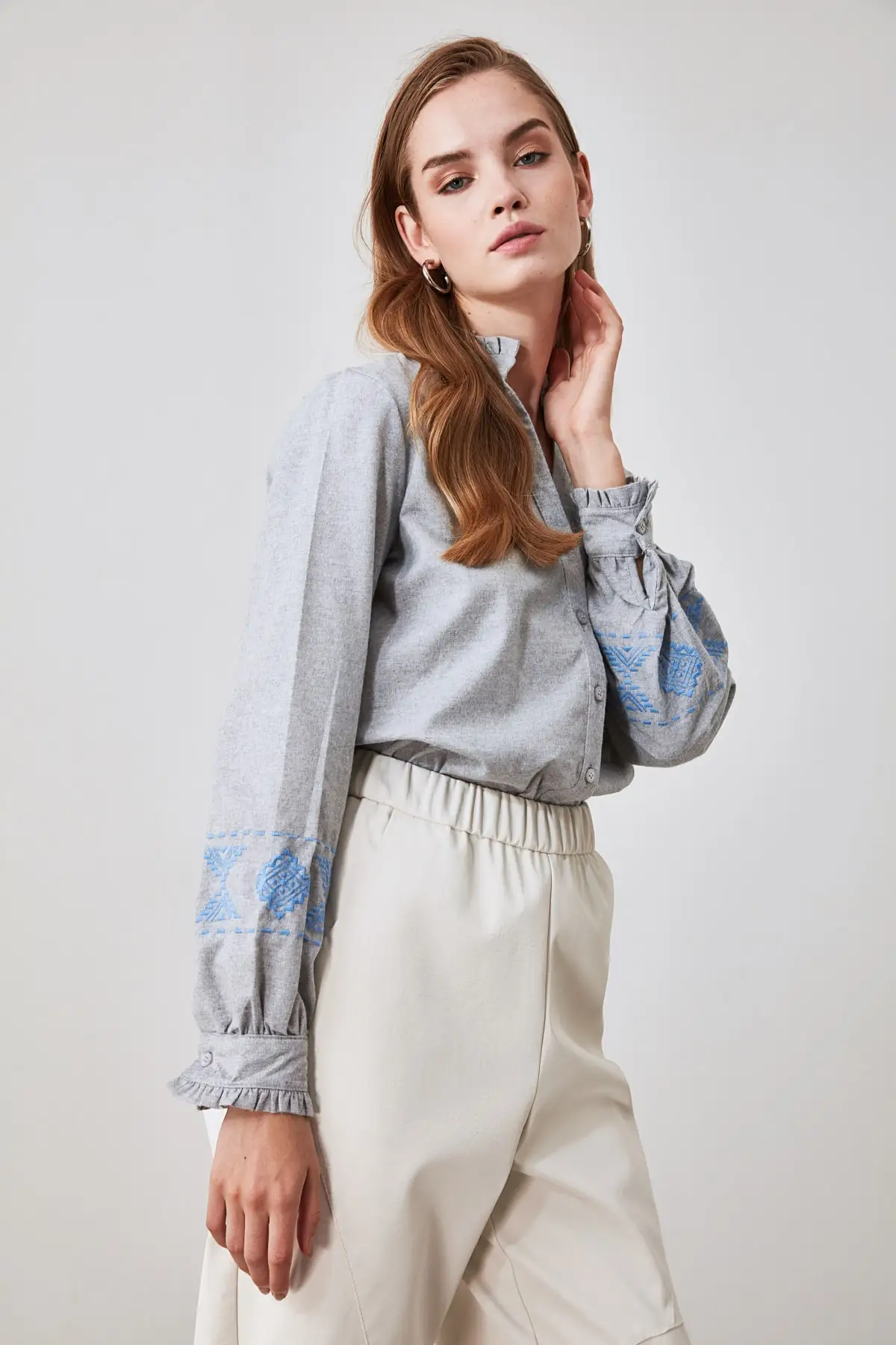 Trendyol рубашка с вышивкой TWOAW20GO0388| |