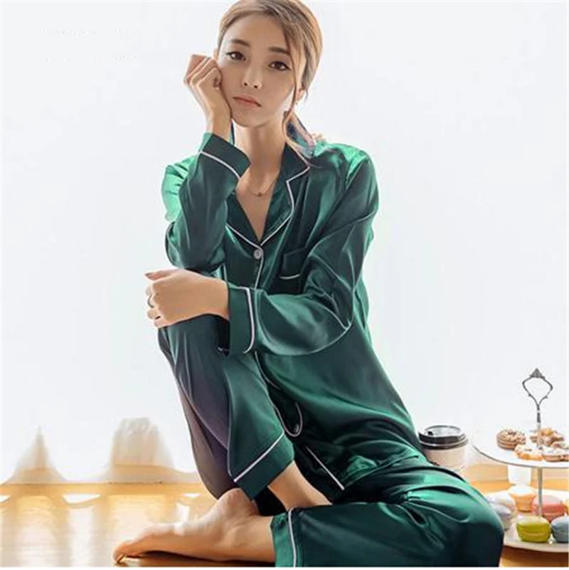 Весенне-осенняя свободная шелковая атласная Женская Ночная одежда, пижамы в полоску, однобортные топы и длинные штаны, комплекты из двух предметов - Цвет: Зеленый